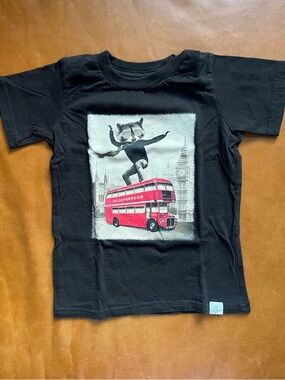 KID DANGEROUS London Bus Furry Tee, 4 years
